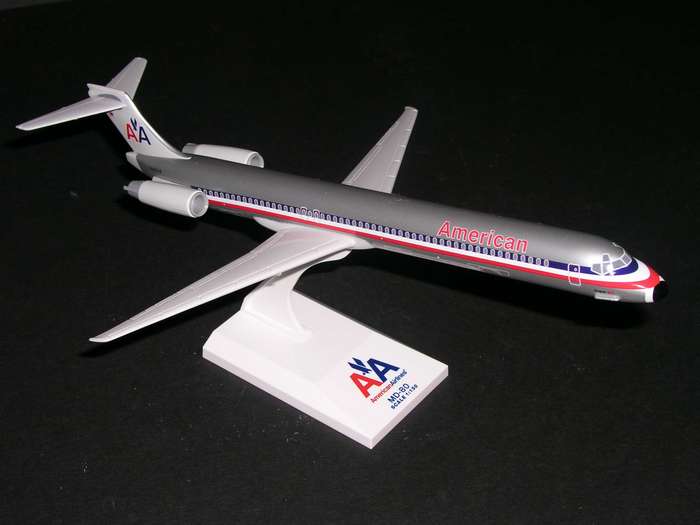 Daron Worldwide Trading SKR087 Skymarks American Airlines MD80 1150