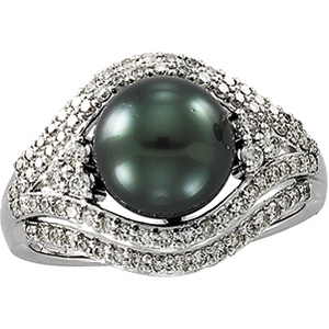 14K White Gold Tahitian Pearl And Diamond Ring Ring Size: 6