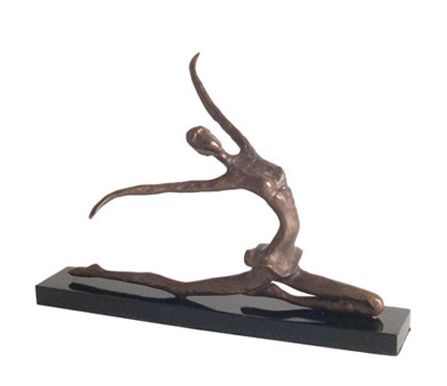 Danya B ZD5704 Ballerina Half Split L:11 Inch H:7.5 Inch