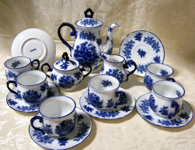 Tea Set Blue and White Iron Stone