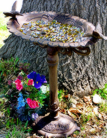 Iron Birdbath with Humming Bird