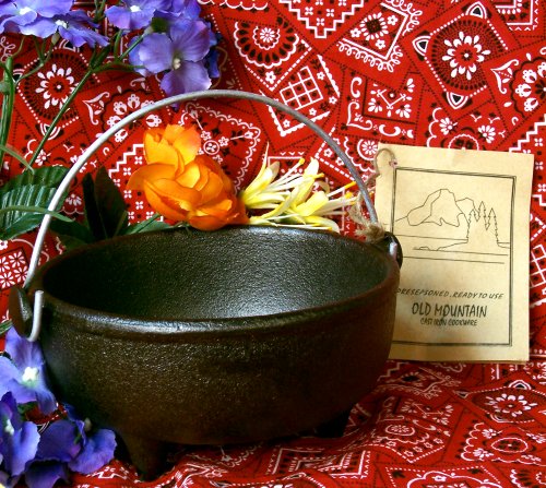 Old Mountain Cast Iron Seasoned Kettle