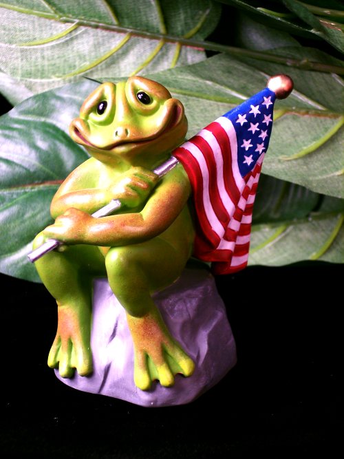 Second Nature Patriotic Frog Paperweight