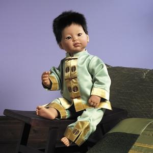 Lee Middleton Dolls 2231 Sheng Li