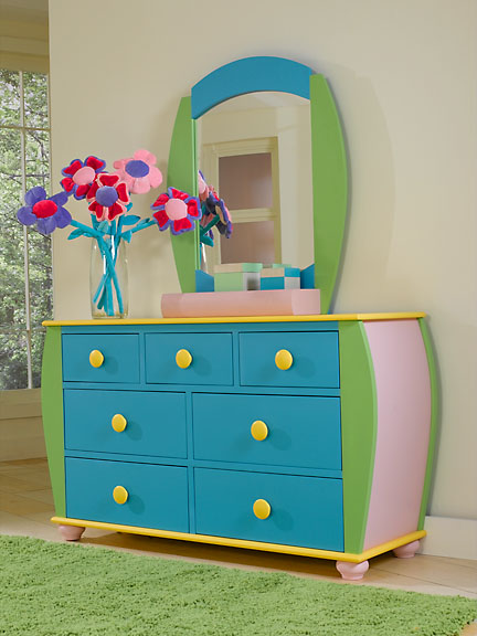 Powell 343-005 Sunday Funnies 7-Drawer Dresser by Powell