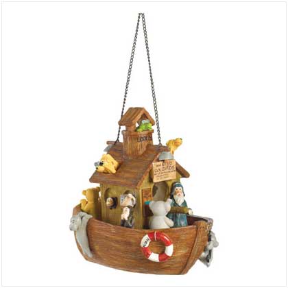 NOAH`S ARK BIRDHOUSE POLY by SWM