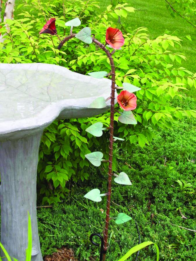 Winged Aquatics DOPV-037 Dripper on Pedestal with Brass Vine