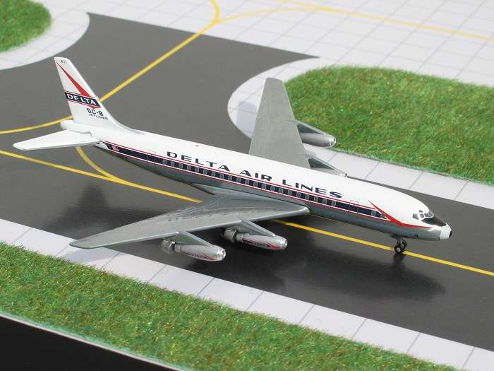 Daron Worldwide Trading GJ367 Gemini Delta DC-8-11... by Daron Worldwide Trading
