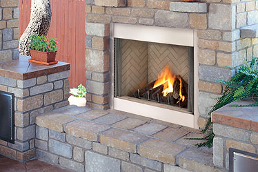 Lennox Hearth H4638 36 Inch Elite Stainless Outdoor Ventless Gas Fireplace - Herringbone