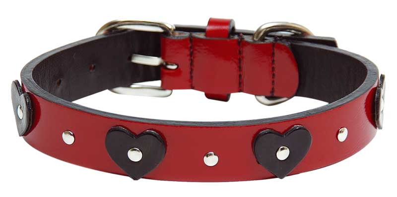 Dog Style CHR-RD2 0.75 x 9-12 Inch Red Gloss Leather Dog Collar With Black Leather Hearts Charms