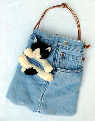 Bear Hands SP-DEN-BWC Small Jean Denim Purse Black and White Cat