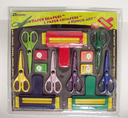 Armada Art 92710 13 Piece Scrapbook Kit