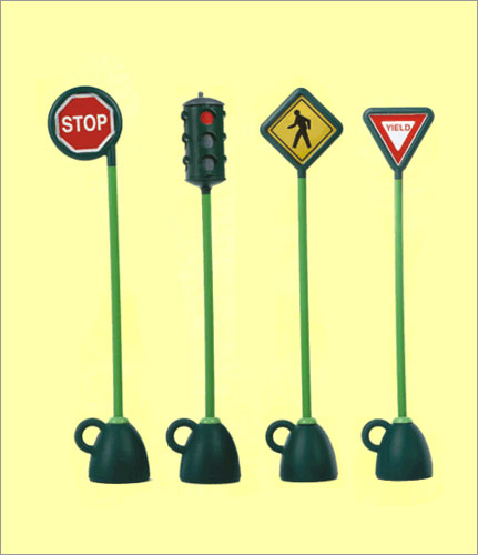 9402c 4 Pc Signage Set - Light Stop Yield Pedestrian Crossing