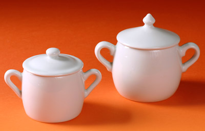 Pillivuyt 430122 Small Round Marmite/Sugar Bowl With Lid - 7 oz.