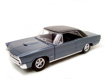 Diecast Pontiac - 1965 PONTIAC GTO HURST ED 1:18 SCALE DIECAST MODEL