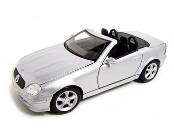Diecast - Mercedes SLK Convtertible Silver 1:18 Diecast Model