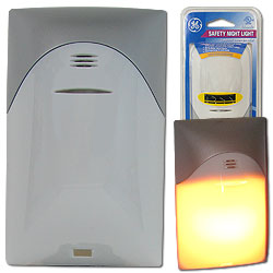 GE Automatic Safety Night Light