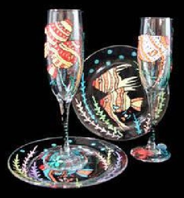Bellissimo WFPS-2100 Hand Painted Angel Fish Design 6 oz. Toasting Flutes with 7 Inch Cake Plates - Set of 2 Each