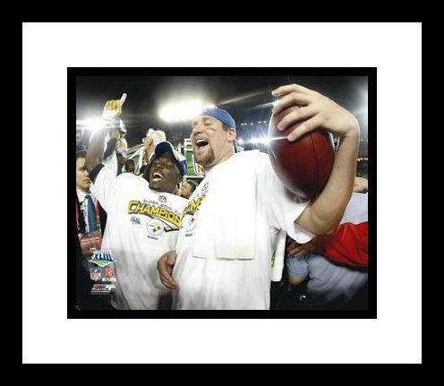 All About Autographs AAA21083 Santonio Holmes and Ben Roethlisberger Pittsburgh Steelers NFL Framed 8x10 Photograph Super Bowl XLIII Celebration