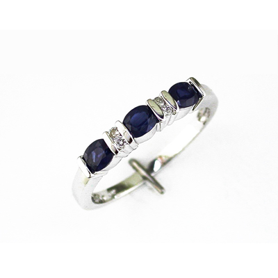 14K Gold Diamond and Sapphire Ring Size 8