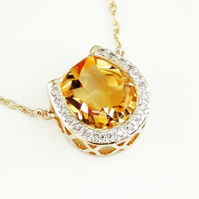 JewelryCastle 3-1785-GN 14K Gold Diamond Citrine Horseshoe Necklace