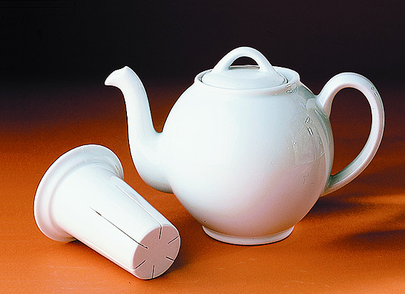 Pillivuyt 330360 London Teapot Style With Infuser - 4 Servings 2 C.