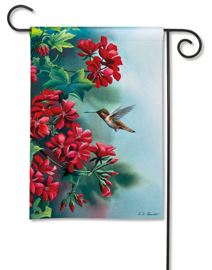 Mailwraps MAIL35935 Geranium Hummingbird Garden Flag