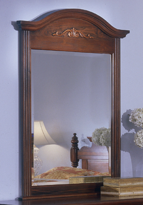 Carolina Furniture 346700 Classic Vertical Mirror