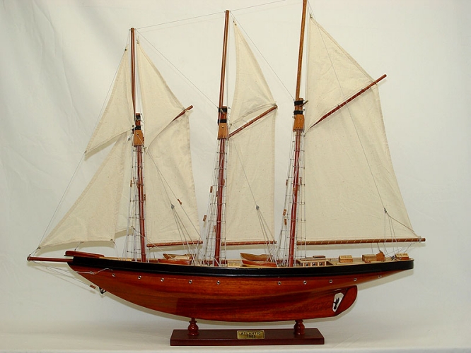Atlantic Yacht Model Boat