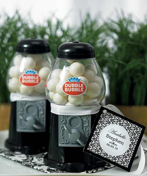 Weddingstar 8650 Classic Gumball Machine in Black