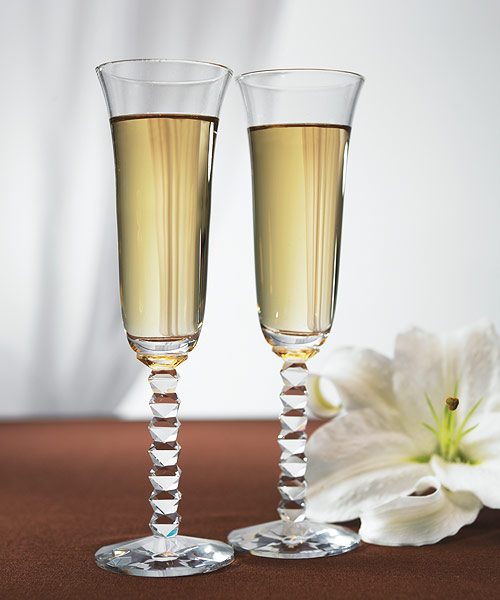 Weddingstar 8409 Interlocking Diamond Stem Champagne Flutes