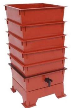 Natures Footprint Factory 5-Tray Terracotta Natures Footprint Factory 5-Tray Terracotta