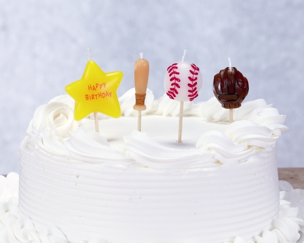 Biedermann and amp; Sons C1609D Baseball Theme Birthday Candles