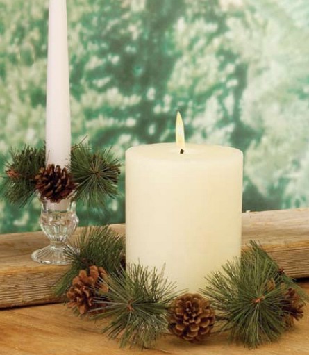 Biedermann and amp; Sons D602LG Pinecone Wreath Candle Ring - Large