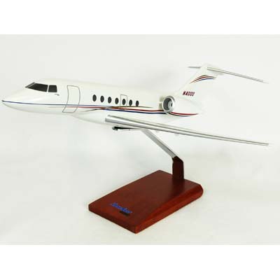 Toys and Models Hawker 4000 -Horizon