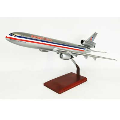 Toys and Models DC-10-30 American