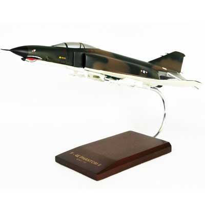 Toys and Models F-4E Phantom II