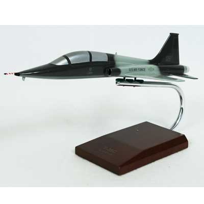 Toys and Models T-38C Talon