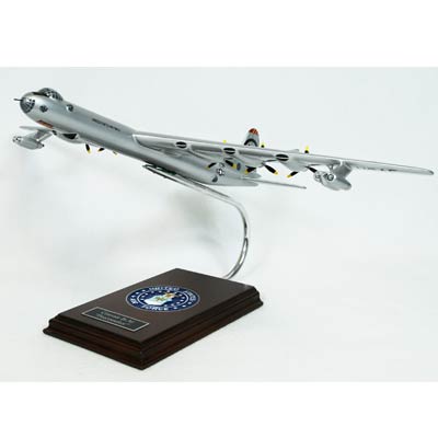Toys and Models B-36J Peacemaker