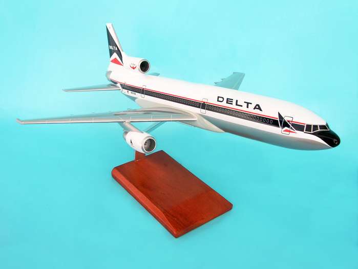 G11110 Delta Air Lines L -1011 - Oc