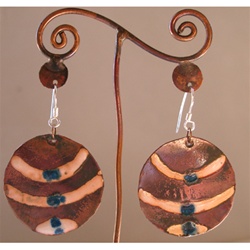 Global Crafts CJCEPG01224003 Round Copper Earrings with Enamel Stripes Chile