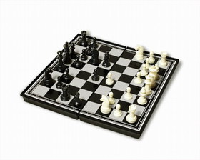 9.75 Inch Plastic Magnetic Chess Set