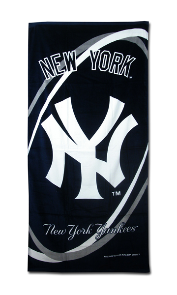McArthur R1119 Towel 30 x 60 New York Yankees