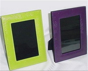 542046l-39 Lizard Print 4 X 6 Inch Stand-up Photo Frame - Lime Green