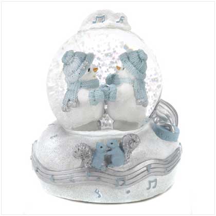 Snowbuddies Waltz Waterglobe