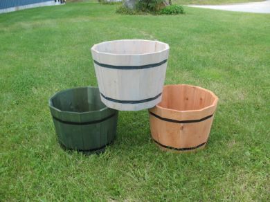 Maine Bucket TM1814 18 Inch Whiskey Barrel Planter - Natural
