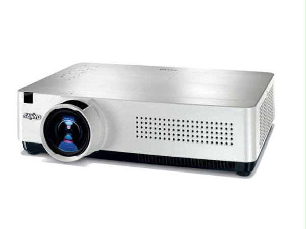 Sanyo North America PLC-XU355