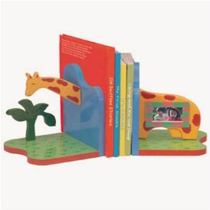 Kidorable giraffe bookends with picture frame