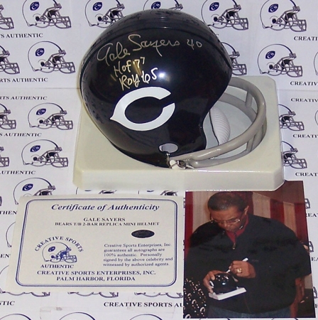 Creative Sports AMHCB2SAYERSDBL Gale Sayers Hand Signed Bears 2Bar Mini Helmet