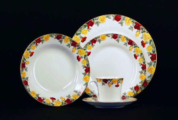 Euland China Ds0-001r Roses Dinnerware Set - Service For 8